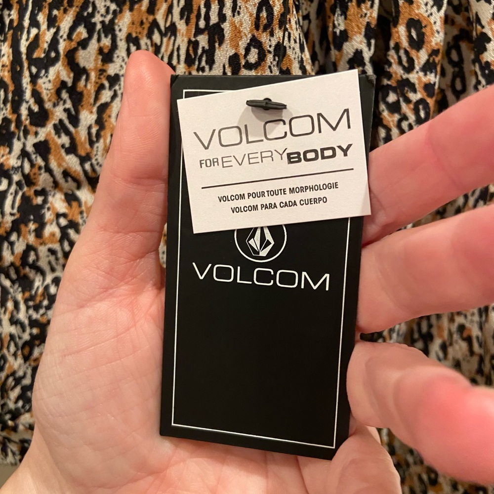 Volcom women’s blouse - Picture 3 of 7
